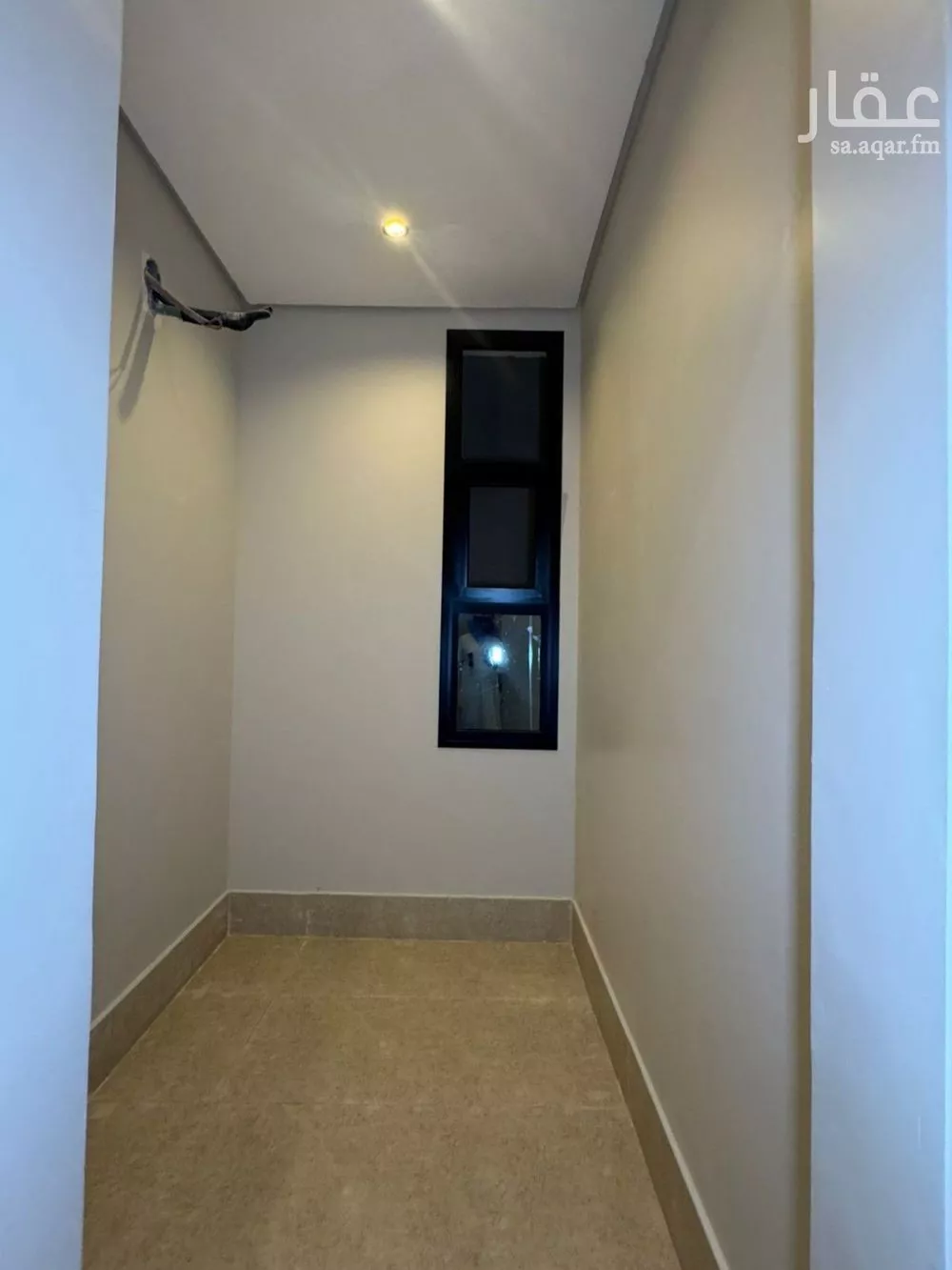 دور 5 غرف في الحمرا 2