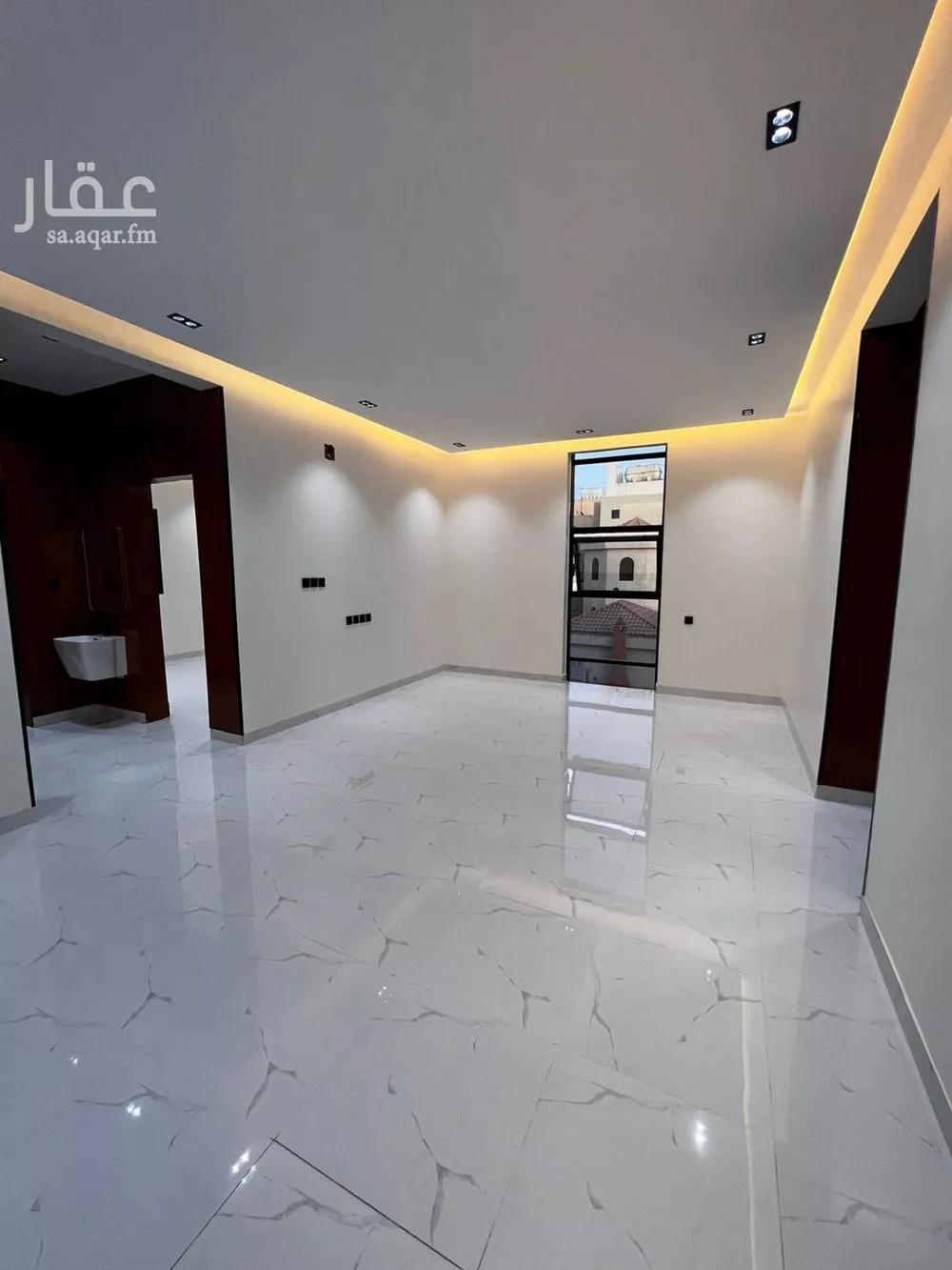 فيلا 7 غرف في الخليج 3