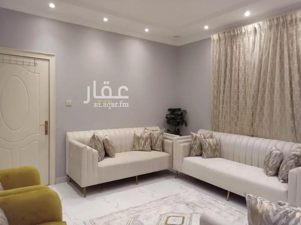 13 bedroom villa in Al Aridh 2