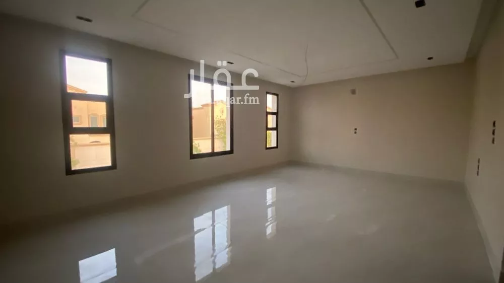 فيلا 7 غرف في اللؤلؤ 4