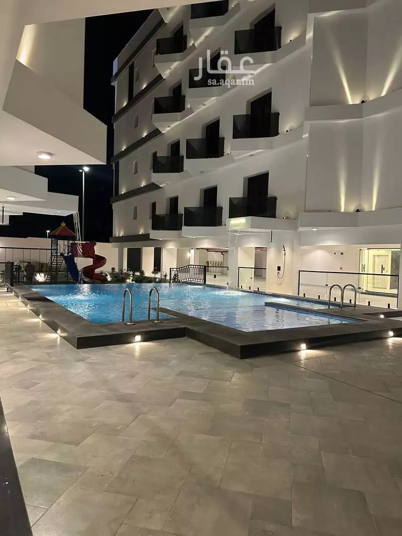 شقة 3 غرف في البحر 1