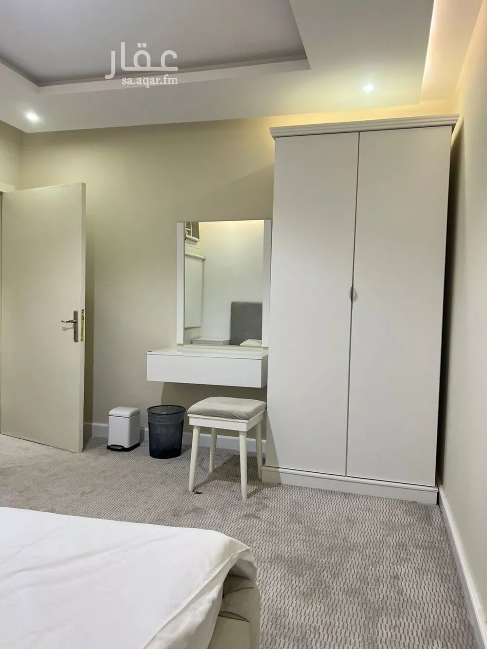 1 bedroom apartment in Dhahrat Laban 3