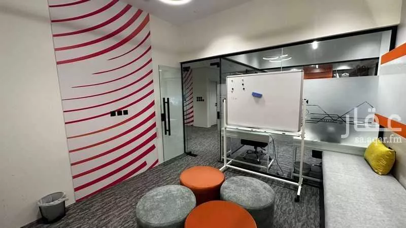 5 bedroom floor in King Fahd 3