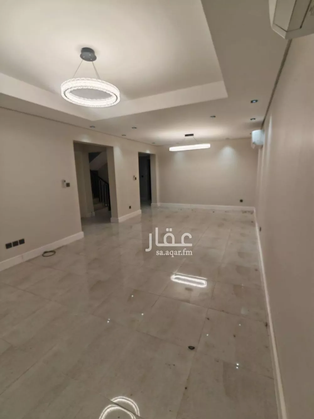 فيلا 4 غرف في النرجس 3