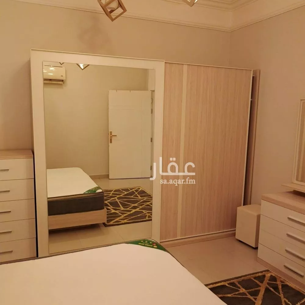 3 bedroom floor in Qurtubah 4