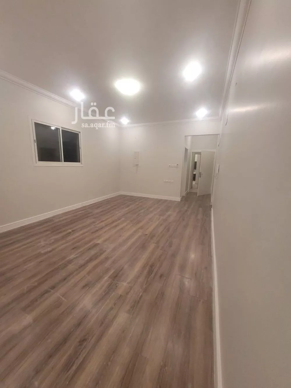 3 bedroom floor in Al Yasmin 1