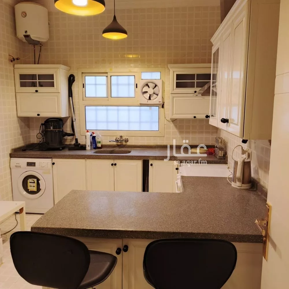 3 bedroom floor in Qurtubah 3