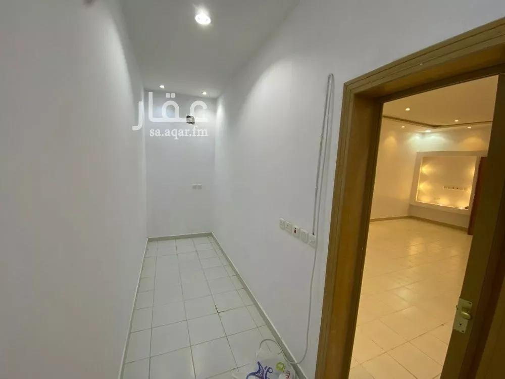 6 bedroom villa in Al Rimal 2