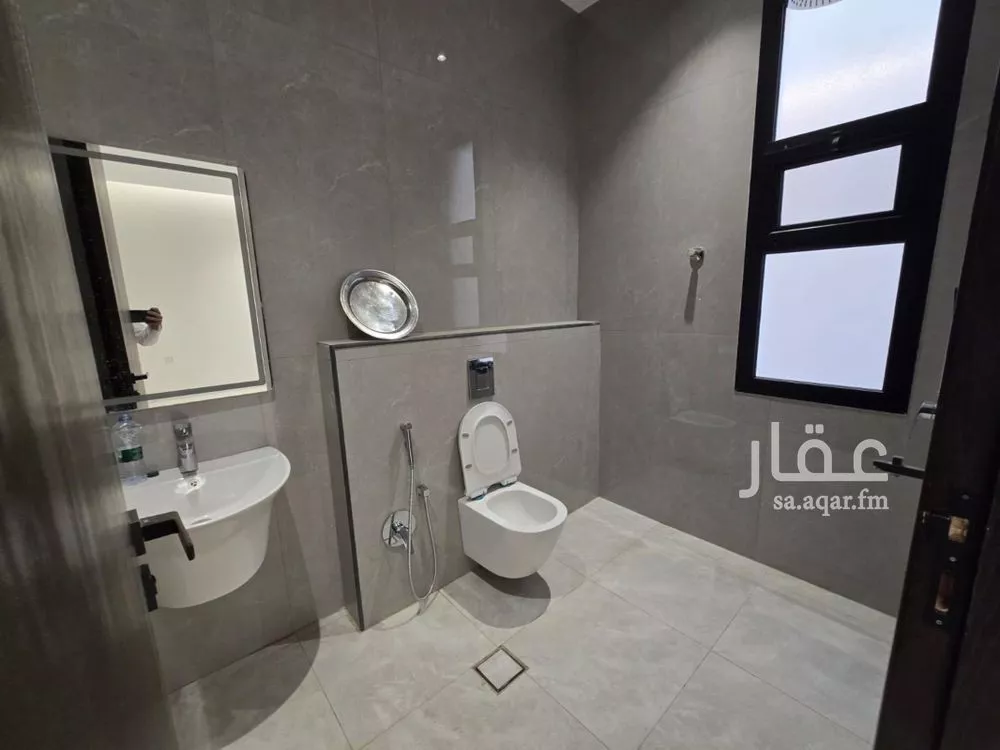 دور 4 غرف في المونسية 3