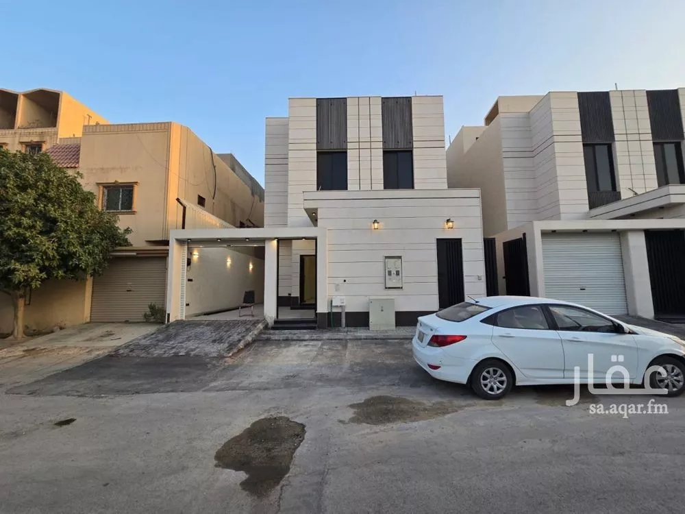 6 bedroom apartment in Qurtubah 1
