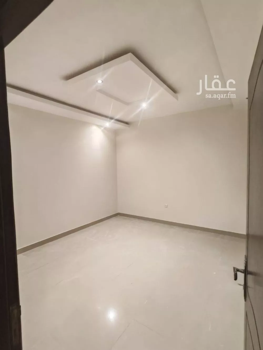 3 bedroom floor in Al Yasmin 5