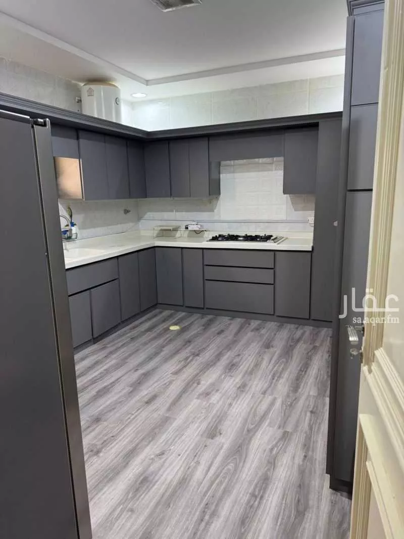 3 bedroom apartment in Dhahrat Laban 2