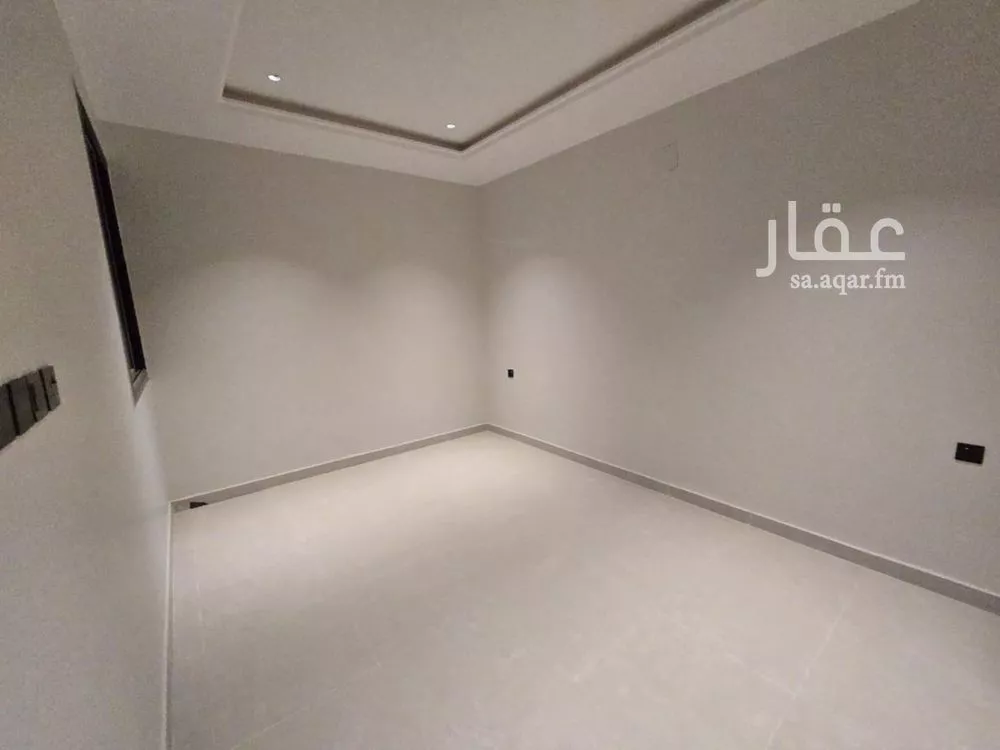 فيلا 4 غرف في ديراب 5