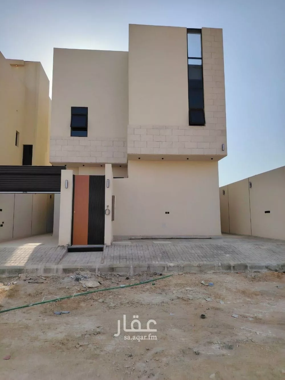 5 bedroom floor in Dahiat Namar 2