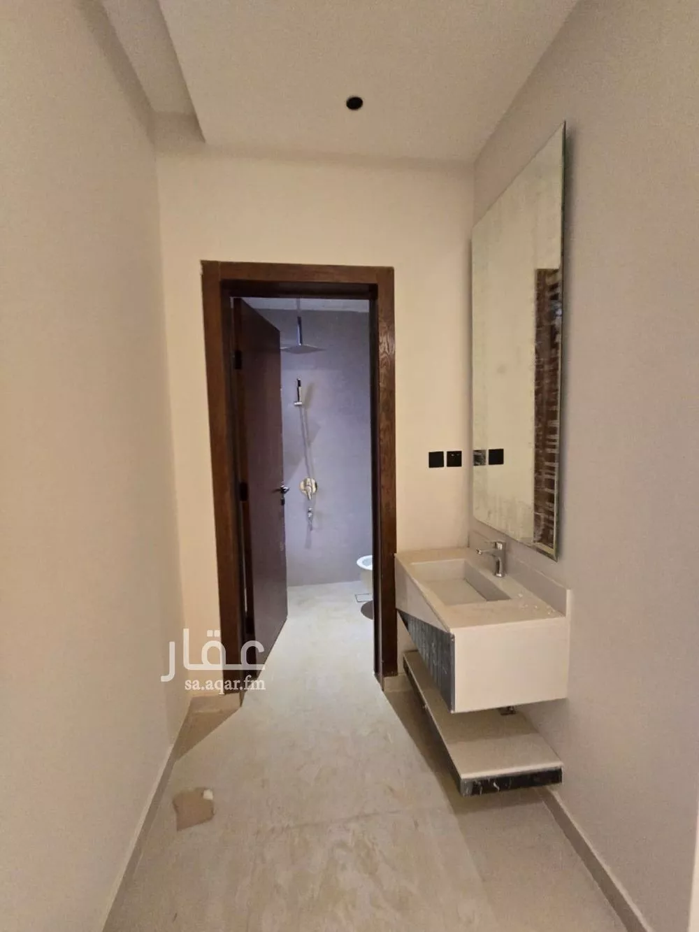 فيلا 4 غرف في ديراب 3