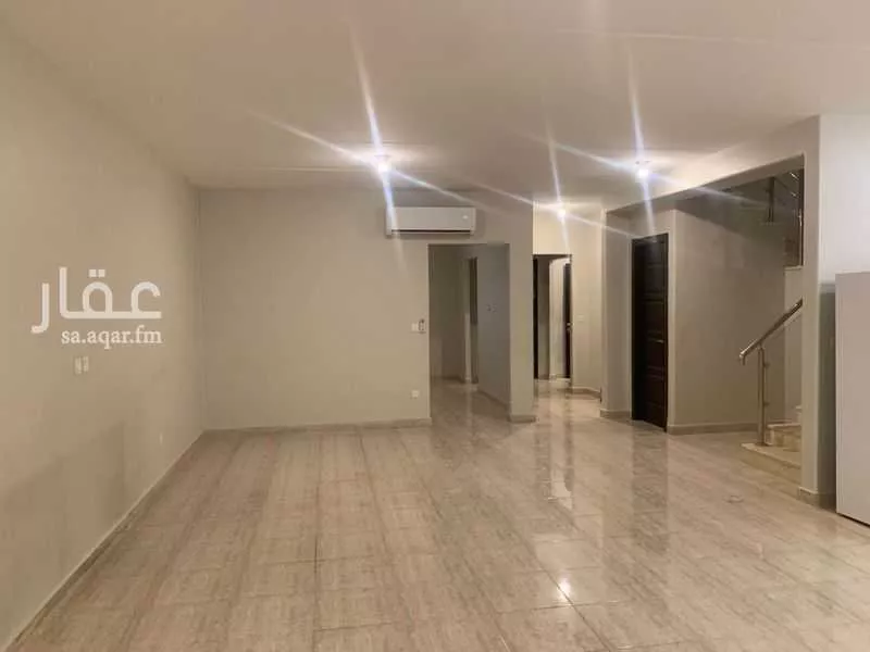 فيلا 5 غرف في الرياض 3