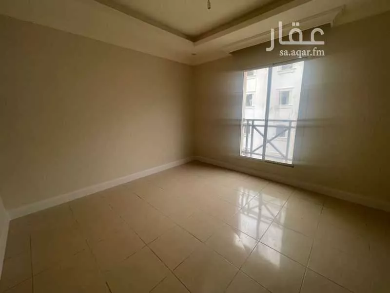 شقة 4 غرف في النهضة 1