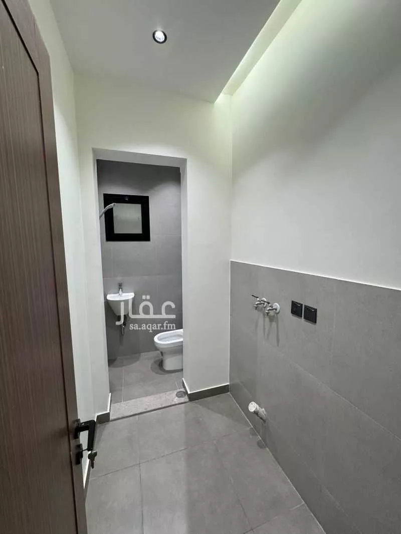 شقة 4 غرف في الروضة 5