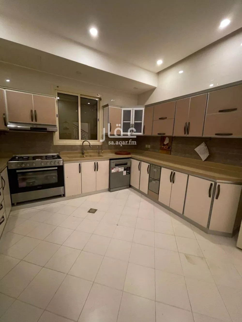 فيلا 5 غرف في النرجس 5