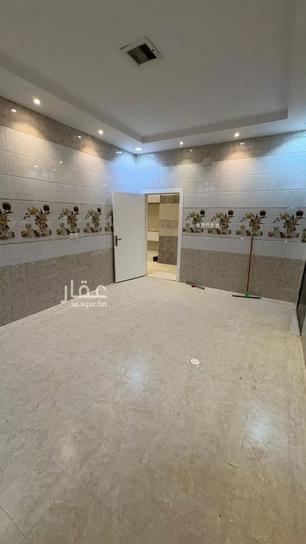 فيلا 8 غرف في المهدية 4