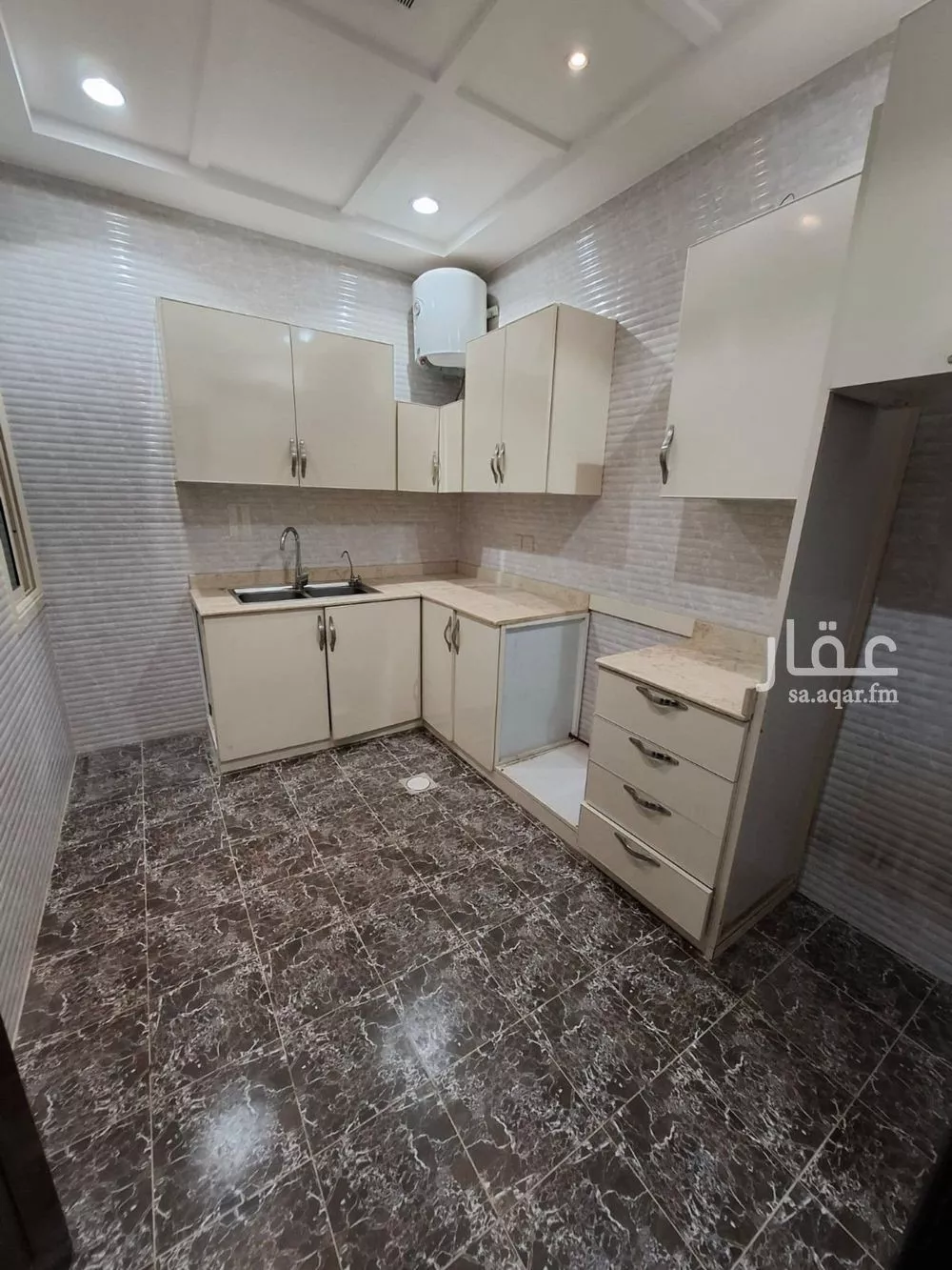 3 bedroom floor in Al Narjis 3