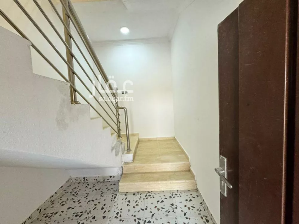 دور 4 غرف في طيبة 3