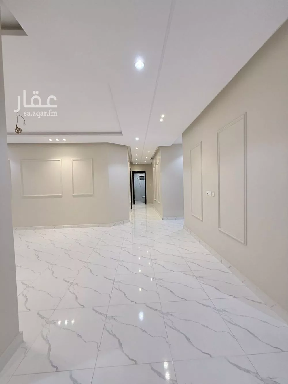 4 bedroom apartment in Muraykh 2