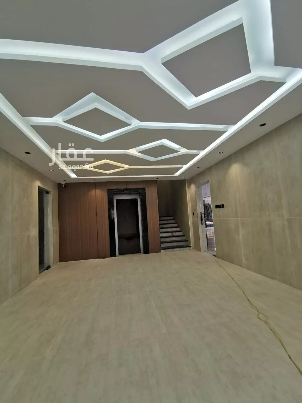 شقة 3 غرف في الروضة 4