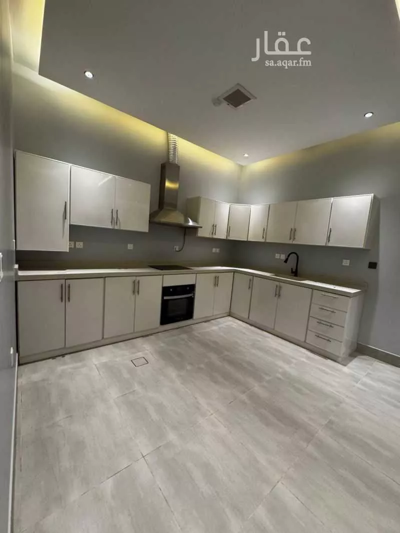 شقة 3 غرف في الملقا 1