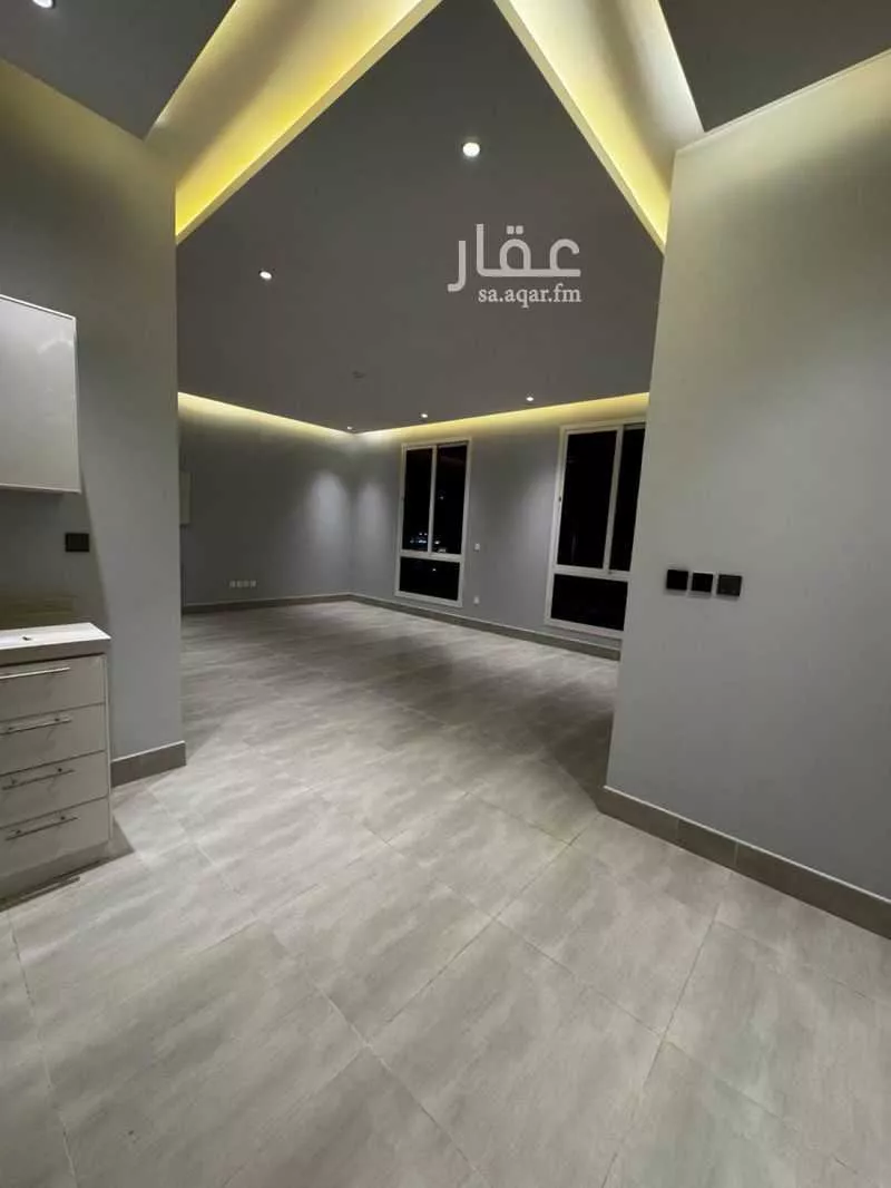 شقة 3 غرف في الملقا 3