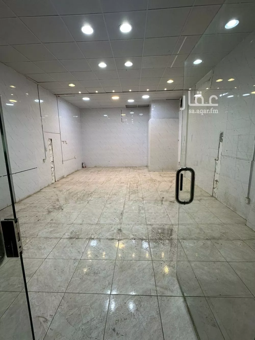 shop in Al Qaswa, Madinah 6