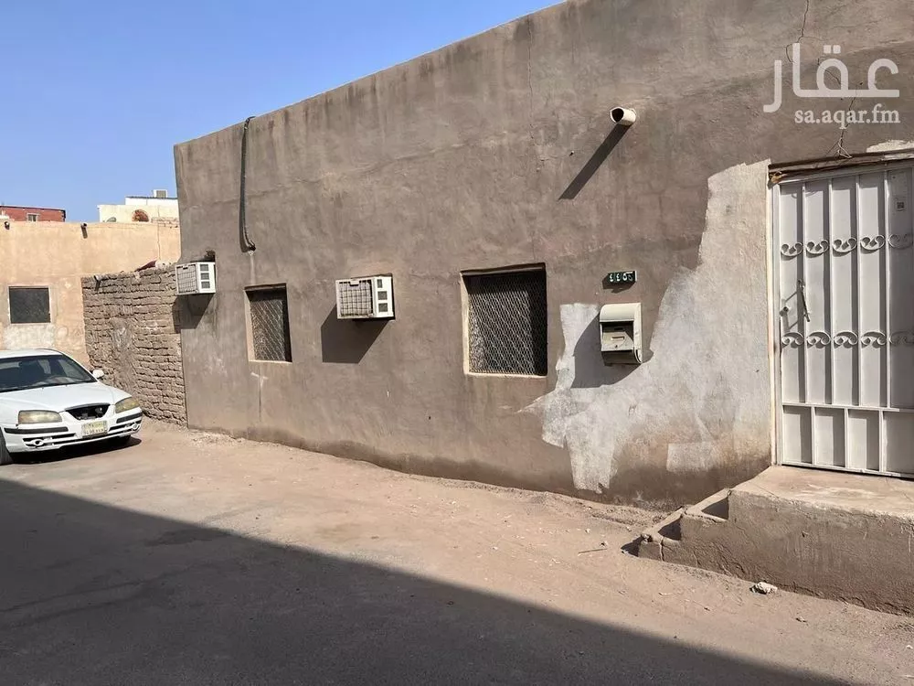 عمارة 189 م² في الظاهرة 1