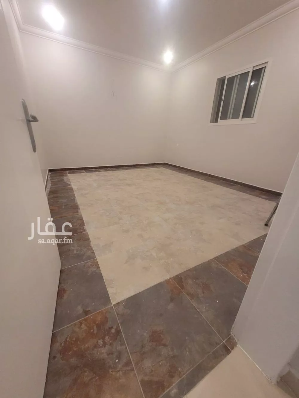 3 bedroom floor in Al Yasmin 1