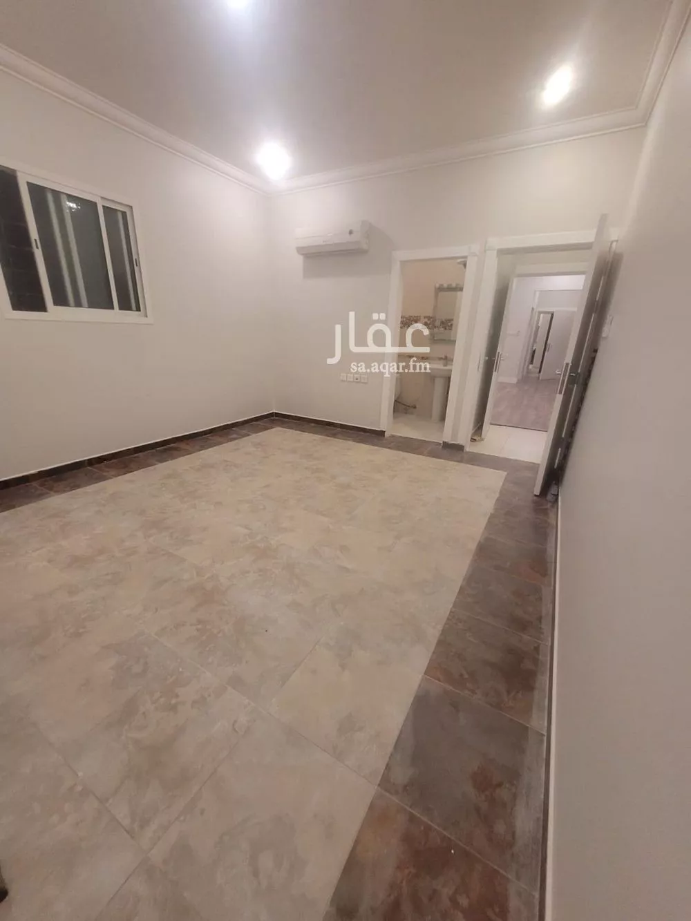 3 bedroom floor in Al Yasmin 3