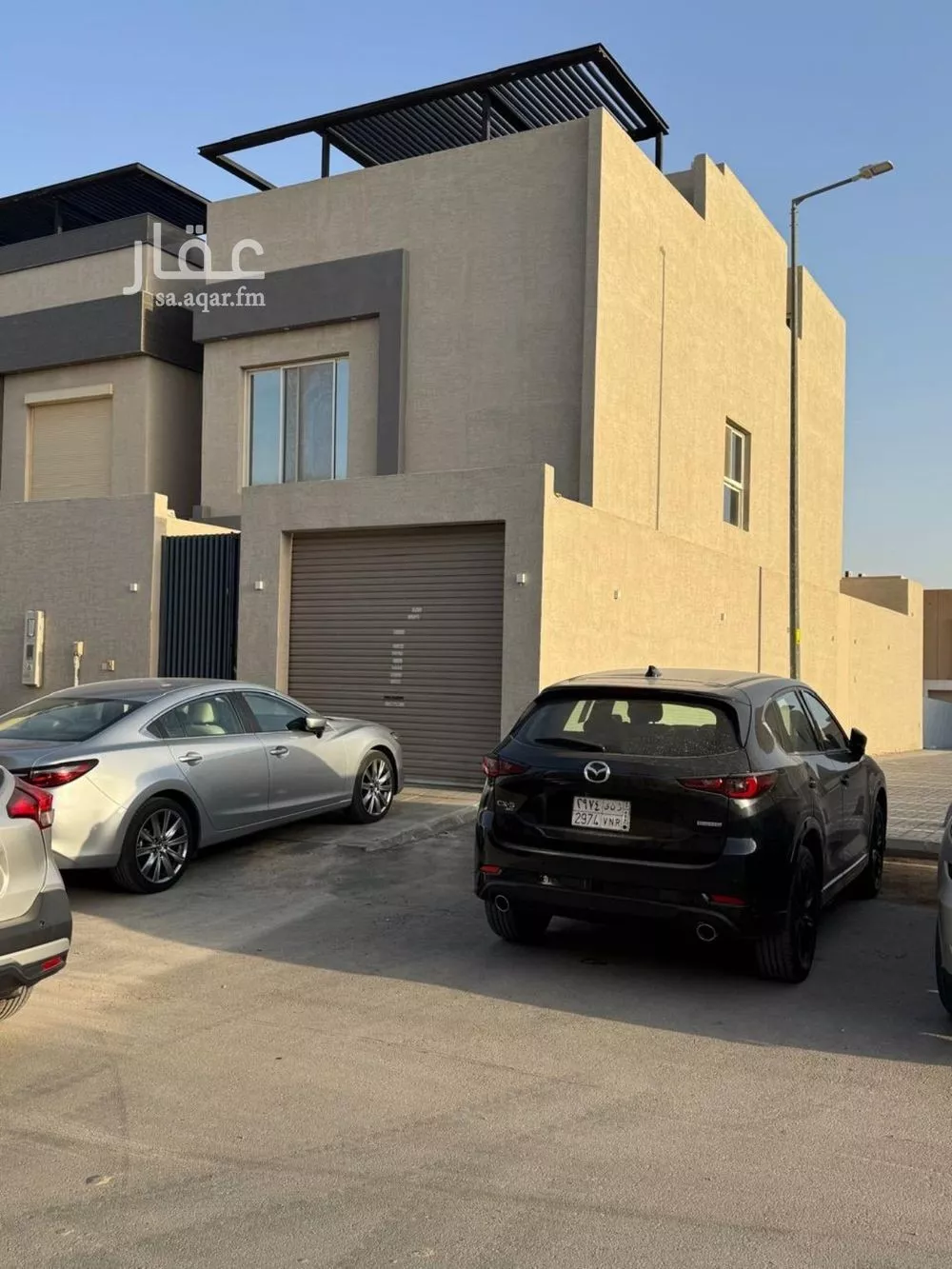 فيلا 6 غرف في العارض 1