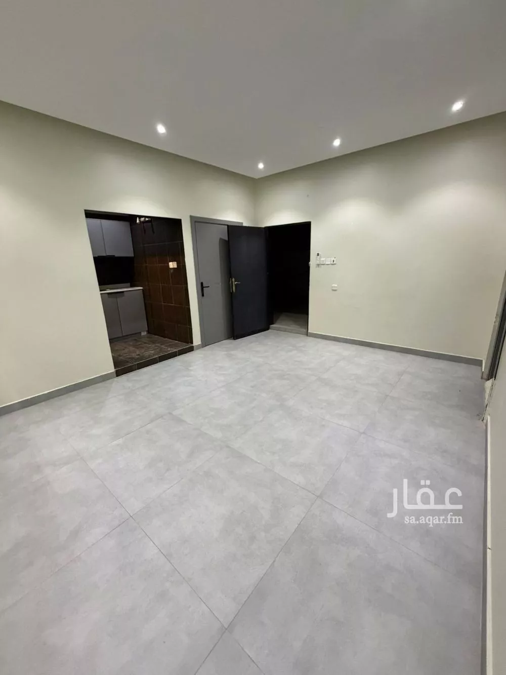 1 bedroom floor in Al Wadi 3