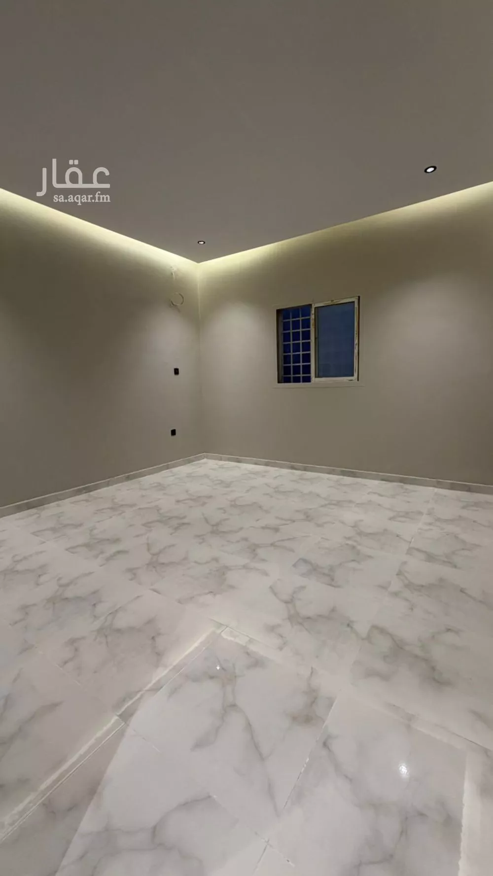 شقة 1 غرف في الخليج 4