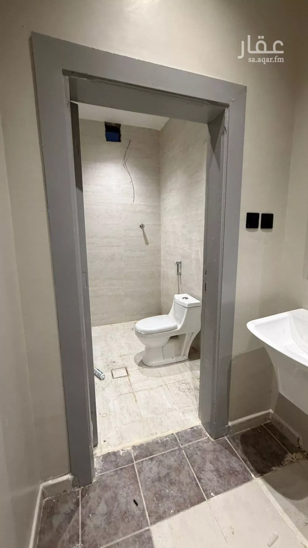 شقة 1 غرف في الخليج 4