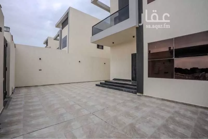 فيلا 13 غرف في البحر 1