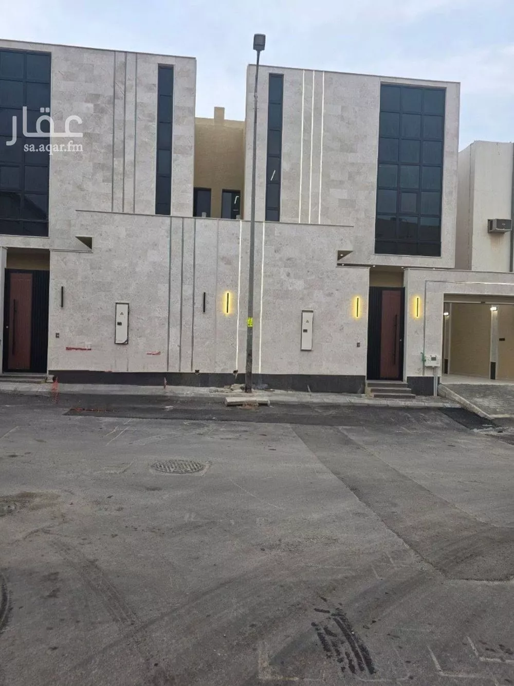 فيلا 7 غرف في طويق 3