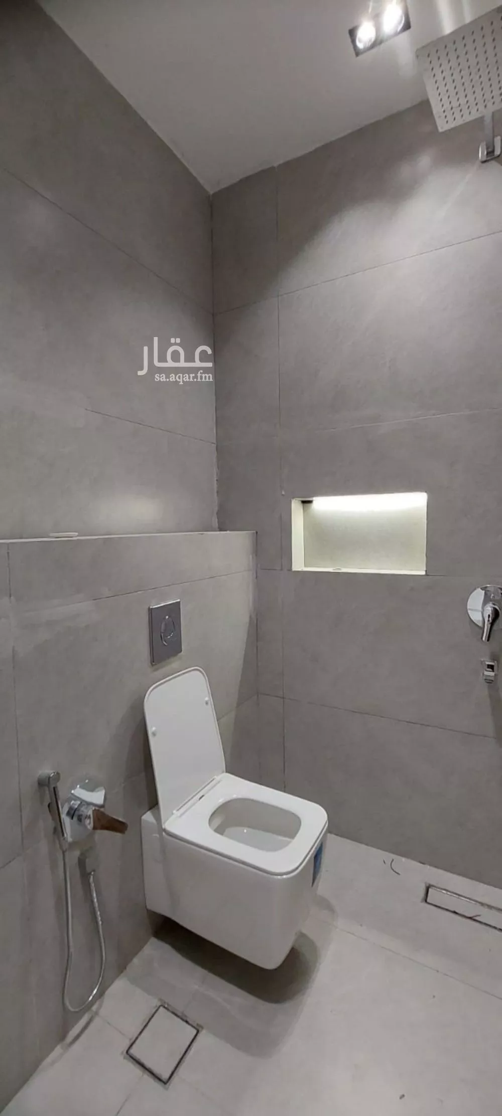 5 bedroom floor in Tuwaiq 4