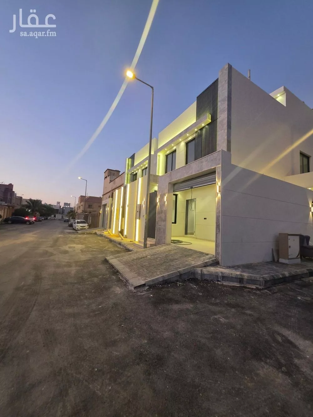 8 bedroom villa in Al Uraija Al Gharbiyah 1