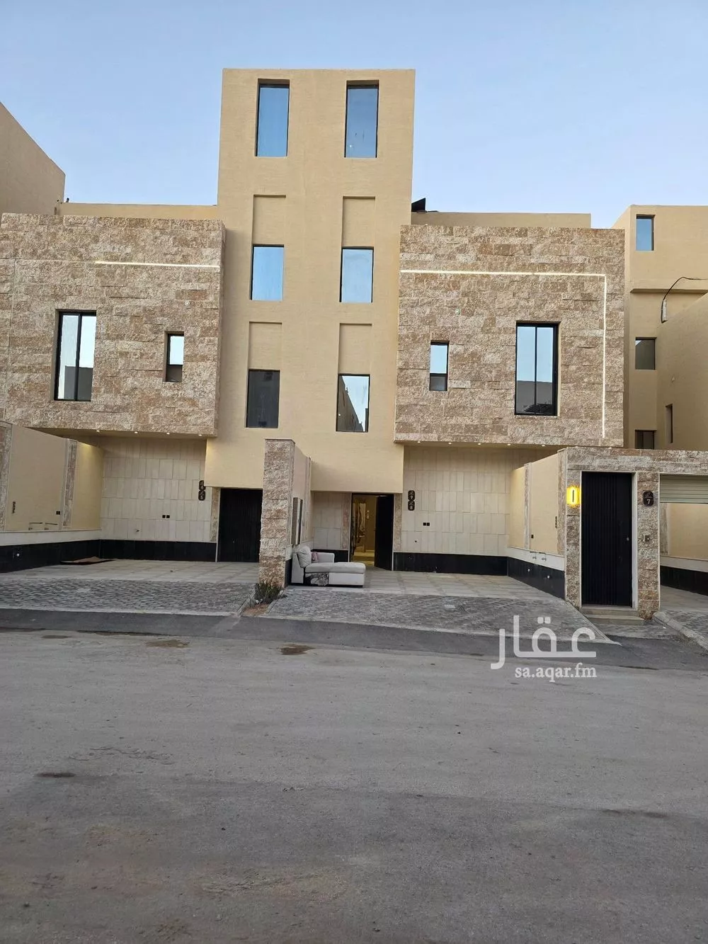 6 bedroom floor in Tuwaiq 2