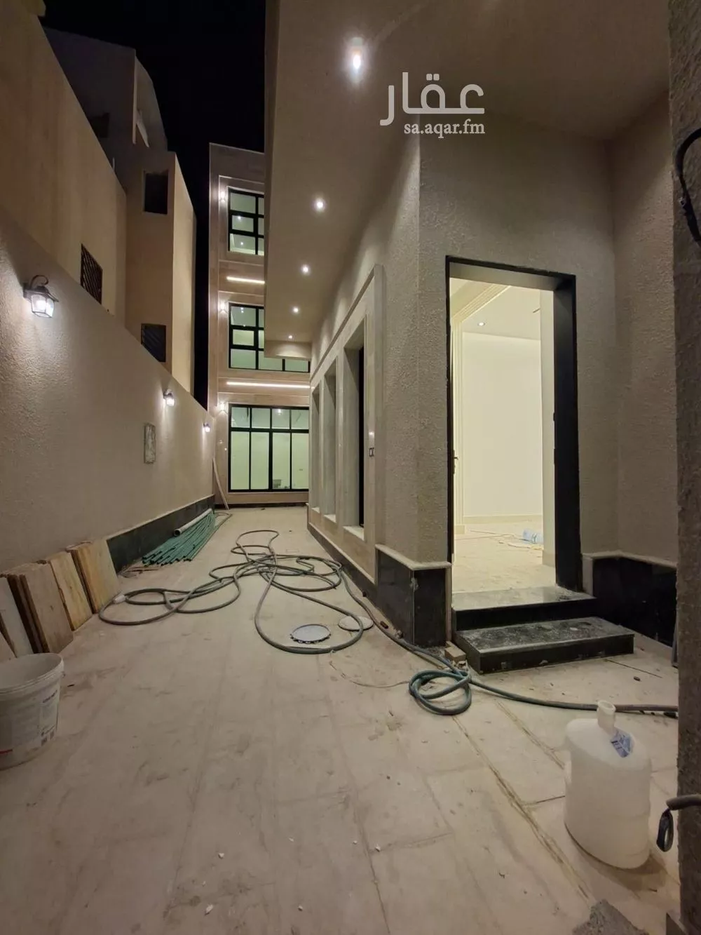 فيلا 8 غرف في ظهرة لبن 3