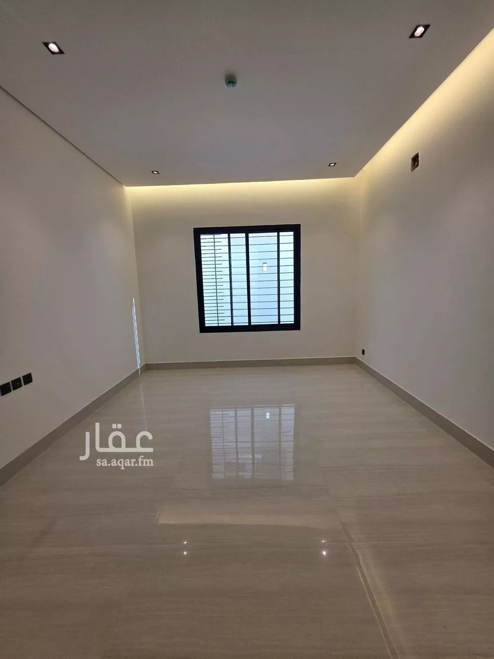 فيلا 8 غرف في ظهرة لبن 5