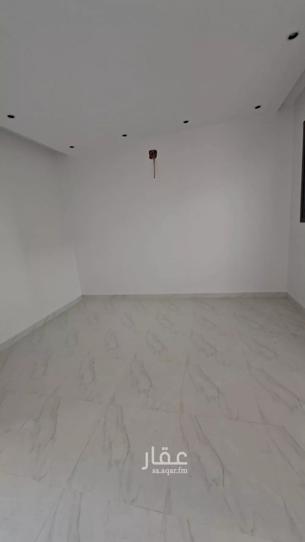 دور 7 غرف في السويدي 4