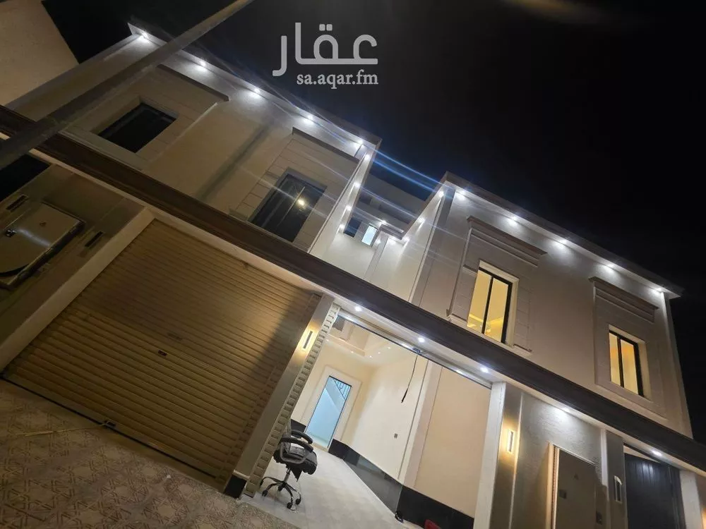 دور 5 غرف في أحد 1