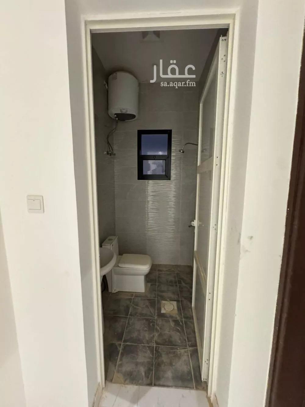 عمارة 1319 م² في الشرق 1