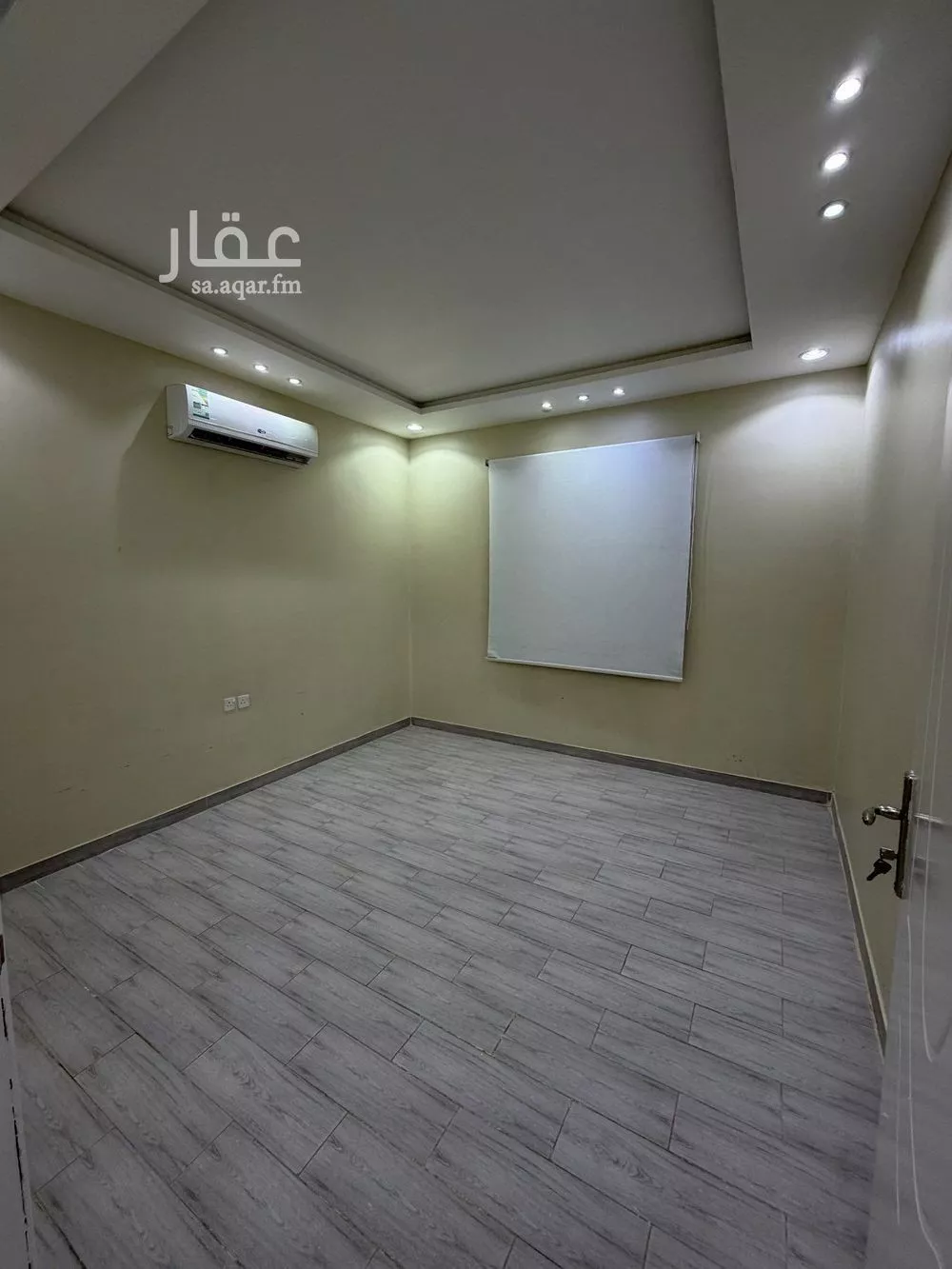 فيلا 8 غرف في الرمال 5