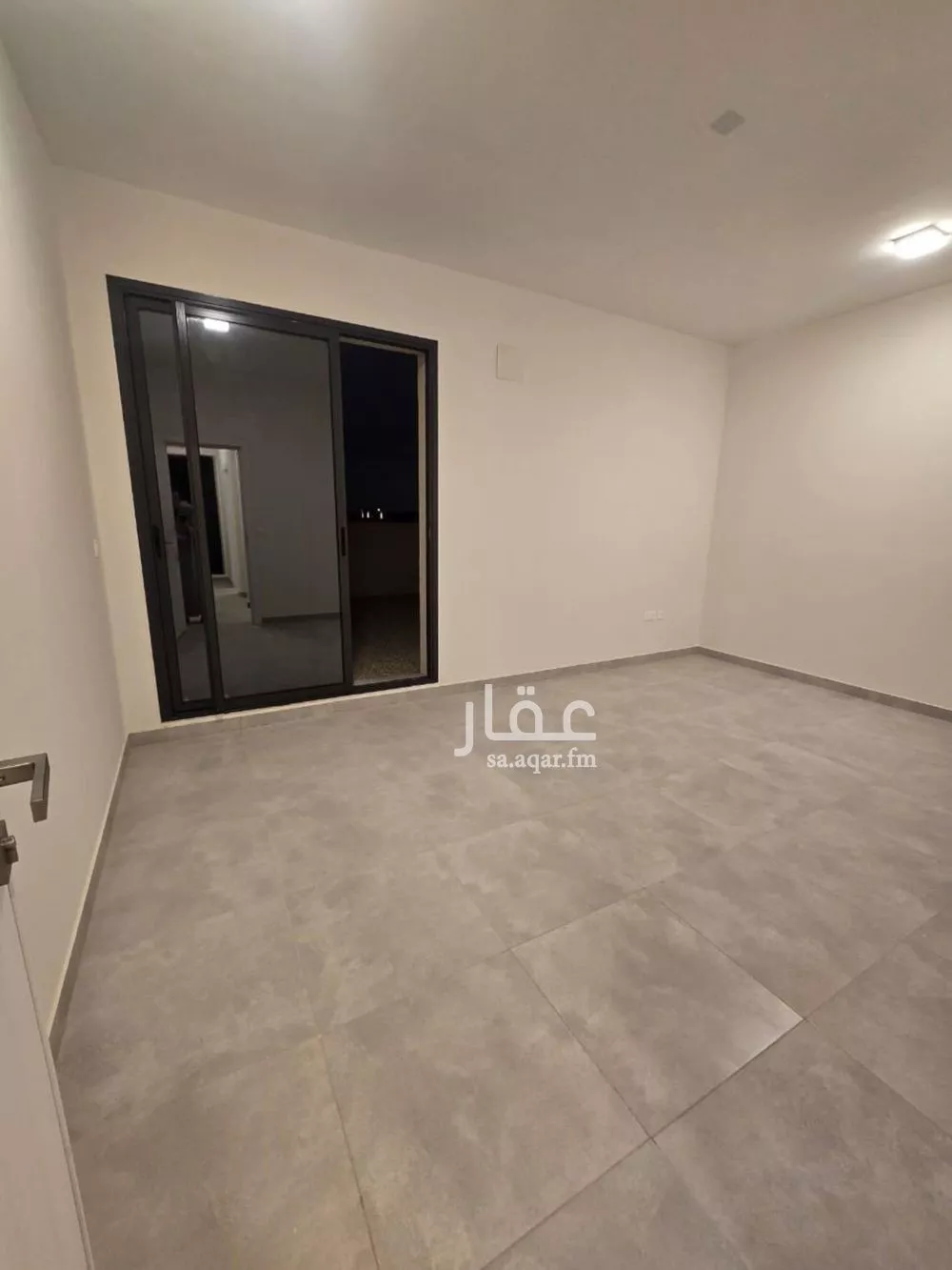 فيلا 4 غرف في النرجس 2